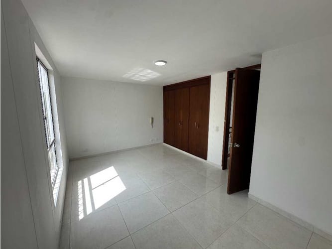 Casa de 3 alcobas en venta en Avenida Centenario, Armenia, 130 m² · foto 5 de 13