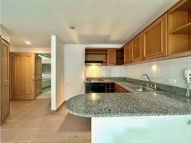 Apartamento de 2 alcobas en venta en Chapinero, Bogotá, 69 m² · foto 3 de 21