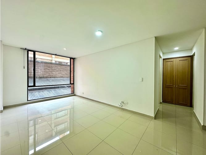 Apartamento de 2 alcobas en venta en Chapinero, Bogotá, 69 m² · foto 5 de 21
