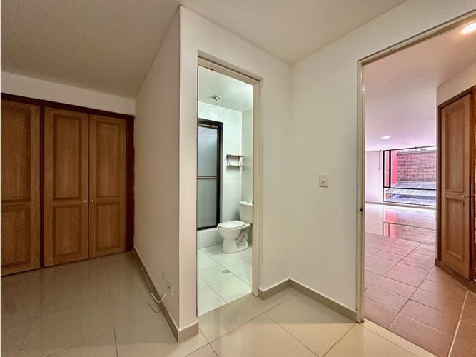 Apartamento de 2 alcobas en venta en Chapinero, Bogotá, 69 m² · foto 12 de 21