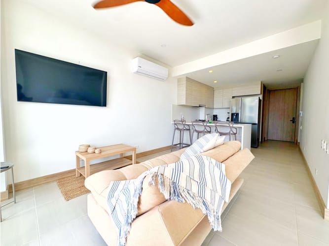 Apartamento de 2 alcobas en venta en Serena Del Mar, Cartagena, 76 m² · foto 6 de 13