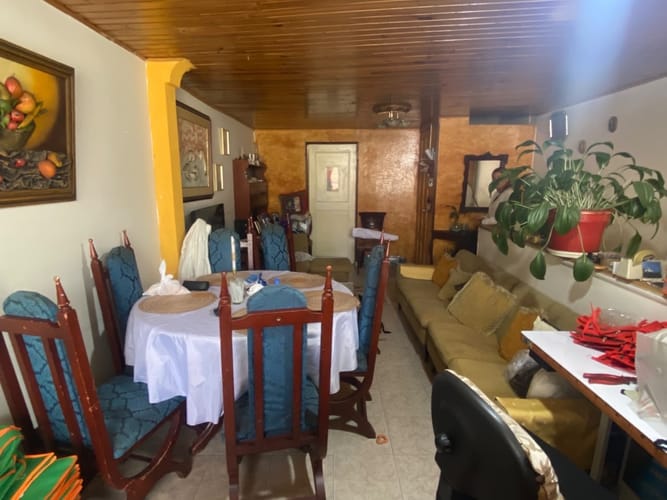 Casa de 4 alcobas en venta en Jorge Eliecer Gaitan, Bogotá, 183 m² · foto 12 de 24