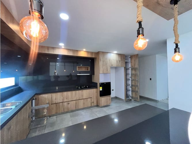 Casa de 6 alcobas en venta en Las Mercedes, Jamundí, 300 m² · foto 6 de 24