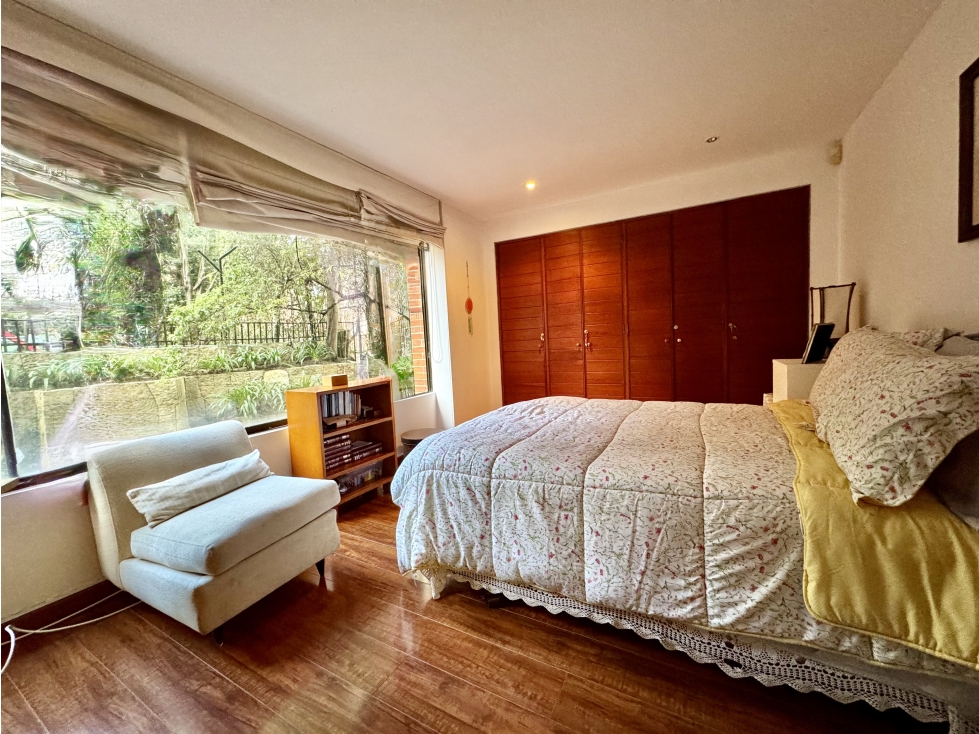 Apartamento en venta en Los Rosales, Bogotá · foto 9 de 24
