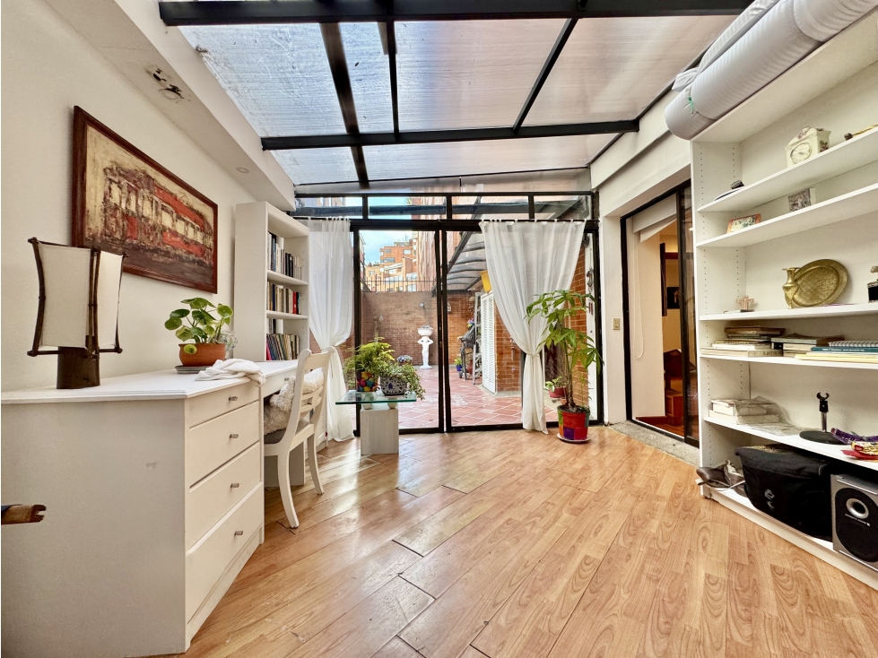 Apartamento en venta en Los Rosales, Bogotá · foto 19 de 24