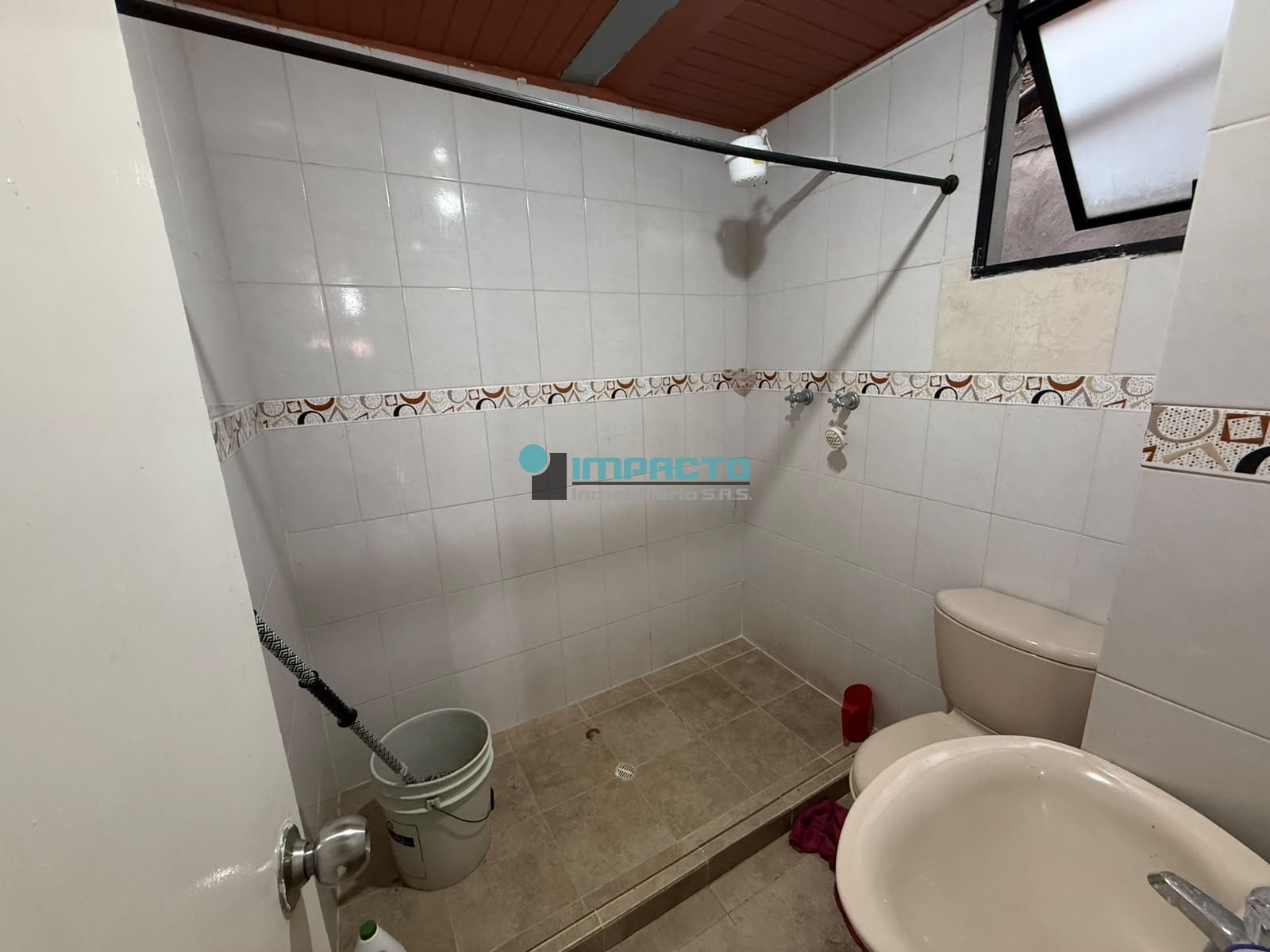 Apartamento en arriendo en Santa Lucia, Medellín · foto 5 de 14