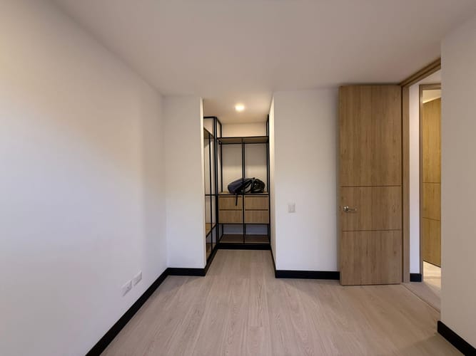 Apartamento de 1 alcoba en arriendo en Santa Barbara Oriental, Bogotá, 37 m² · foto 12 de 24