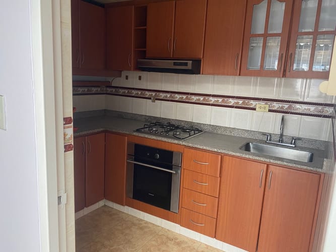 Casa de 8 alcobas en venta en Quiroga, Bogotá, 390 m² · foto 13 de 24