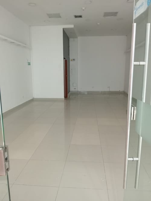 Local en arriendo en San Diego, Medellín, 48 m² · foto 7 de 11
