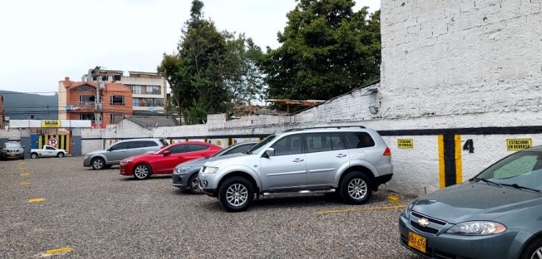 Lote en venta en Villa Olimpica, Chía, 650 m² · foto 8 de 9