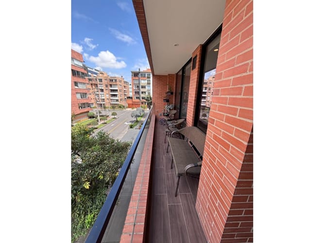 Apartamento de 3 alcobas en arriendo en Chicó Navarra, Bogotá, 247 m² · foto 23 de 23