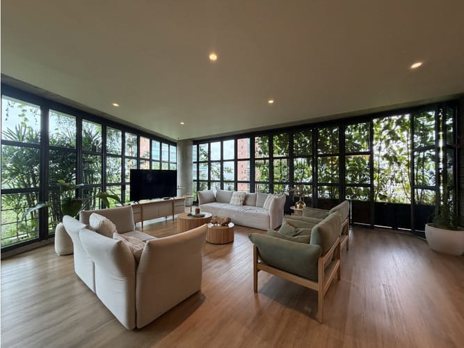 Apartamento de 3 alcobas en venta en Las Lomas No.1, Medellín, 275 m² · foto 4 de 17