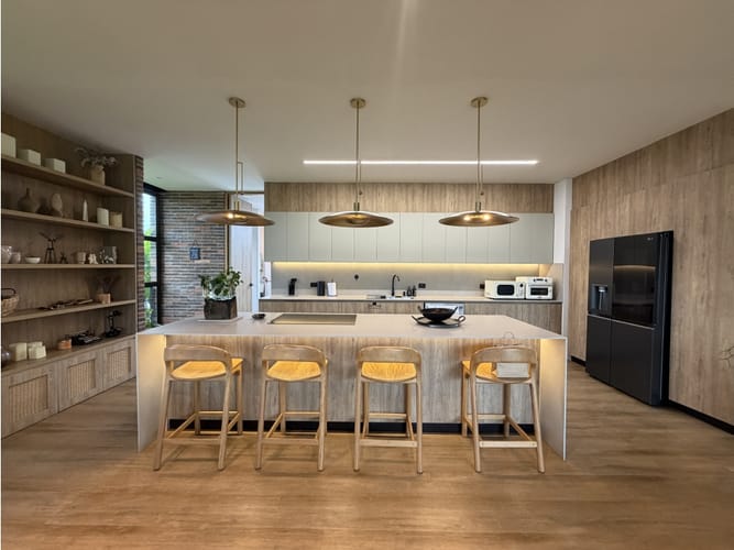 Apartamento de 3 alcobas en venta en Las Lomas No.1, Medellín, 275 m² · foto 11 de 17