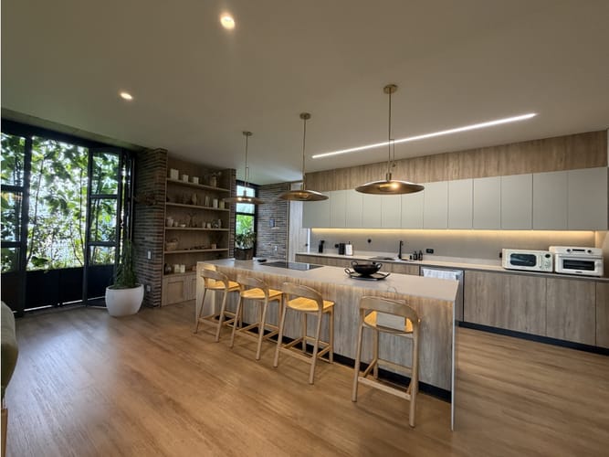 Apartamento de 3 alcobas en venta en Las Lomas No.1, Medellín, 275 m² · foto 12 de 17