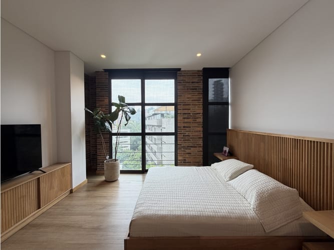 Apartamento de 3 alcobas en venta en Las Lomas No.1, Medellín, 275 m² · foto 16 de 17