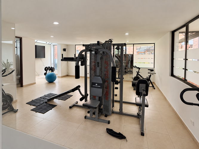 Apartaestudio en venta en Cedritos, Bogotá, 105 m² · foto 16 de 20