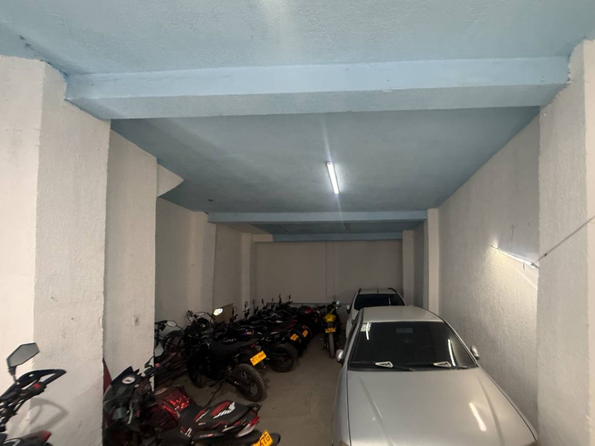 Casa en venta en Chucua De La Vaca I, Bogotá · foto 3 de 24