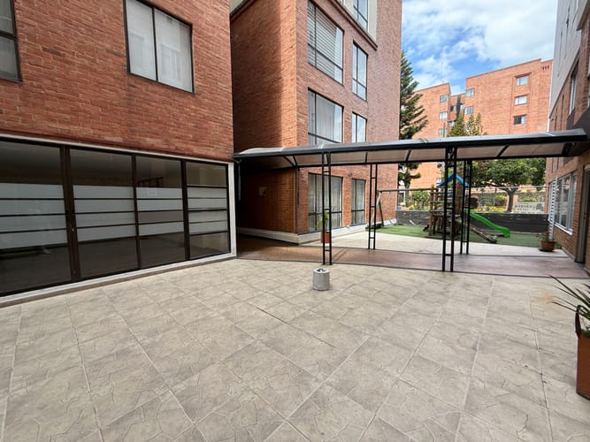 Apartaestudio en venta en Cedritos, Bogotá, 105 m² · foto 20 de 20