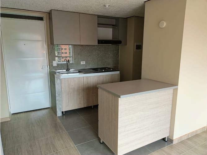 Apartamento de 3 alcobas en arriendo en La Prosperidad, Madrid, 58 m² · foto 4 de 23