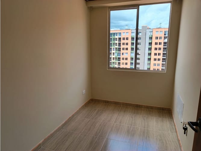 Apartamento de 3 alcobas en arriendo en La Prosperidad, Madrid, 58 m² · foto 9 de 23