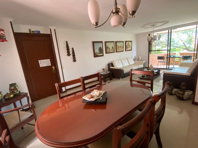 Apartamento de 4 alcobas en venta en Ciudad Universitaria, Cali, 130 m² · foto 6 de 21
