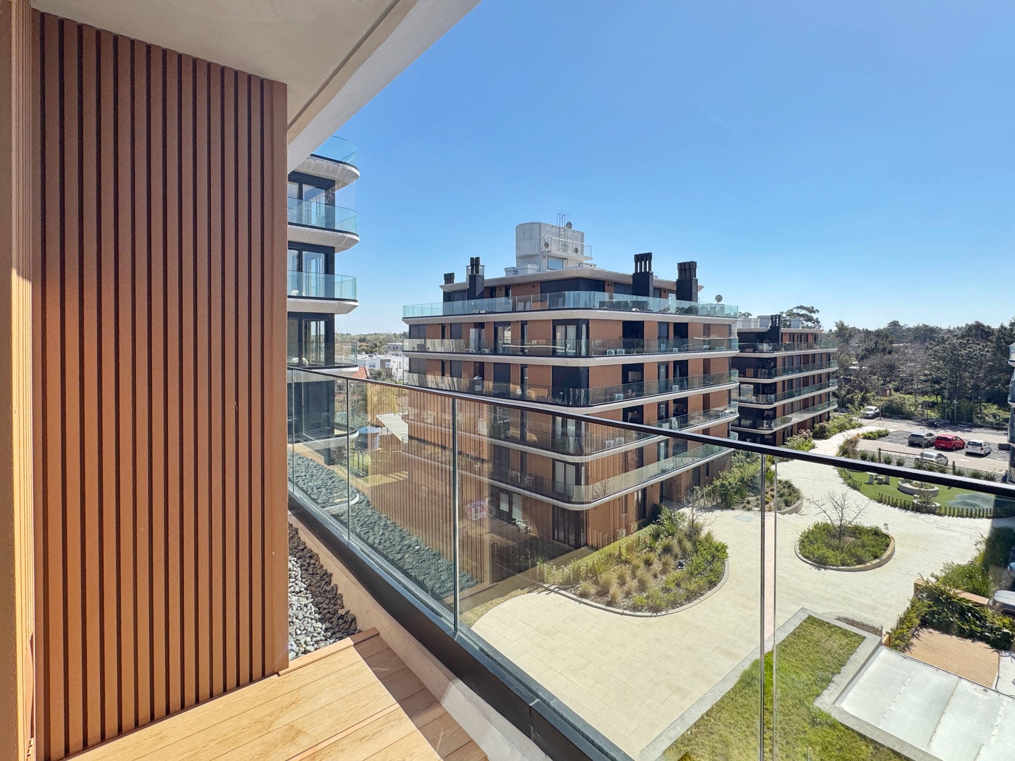 Apartamento De 2 Dormitorios En Alquiler - Unidad 401A - Costanera Village · Foto 12