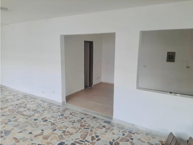 Local en arriendo en Fundadores, Armenia, 150 m² · foto 3 de 7