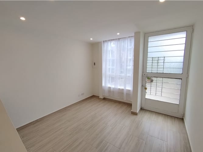Casa de 4 alcobas en venta en Ciudad Sabana, Mosquera, 90 m² · foto 2 de 14