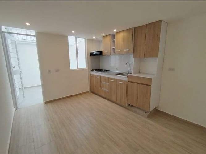 Casa de 4 alcobas en venta en Ciudad Sabana, Mosquera, 90 m² · foto 5 de 14