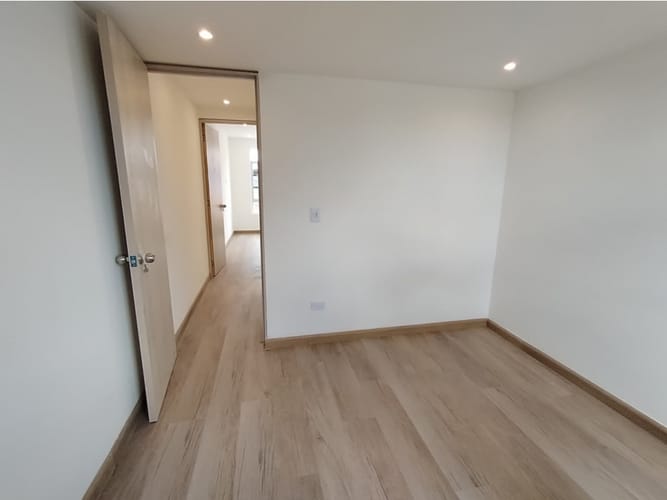 Casa de 4 alcobas en venta en Ciudad Sabana, Mosquera, 90 m² · foto 7 de 14