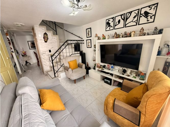 Casa de 3 alcobas en venta en Avenida 19 Norte, Armenia, 98 m² · foto 3 de 24