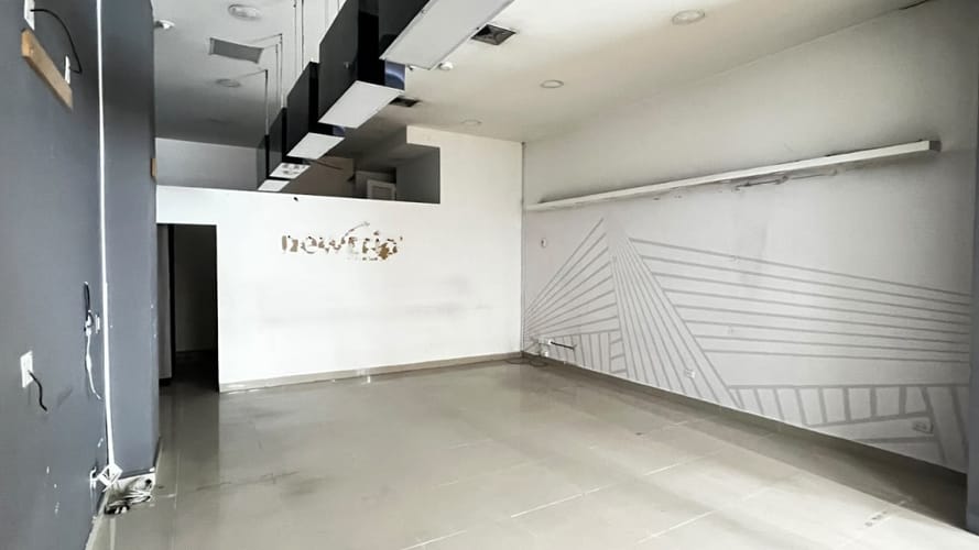 Local en venta en San Diego, Medellín, 51 m² · foto 3 de 10