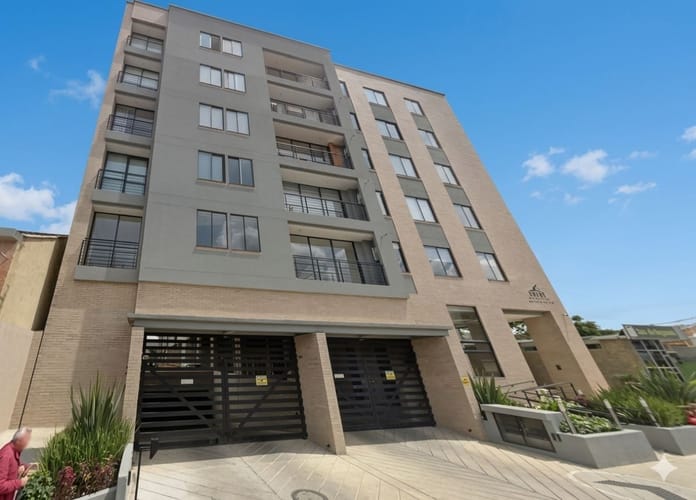 Apartamento de 2 alcobas en venta en Bachue, Chía, 77 m² · foto 2 de 24