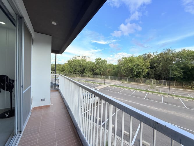 Apartamento de 3 alcobas en arriendo en Las Palmas, Ricaurte, 67 m² · foto 2 de 21