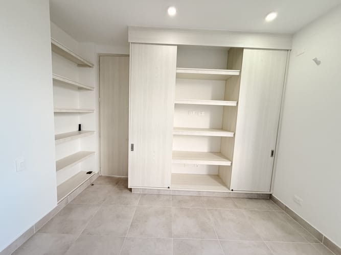 Apartamento de 3 alcobas en arriendo en Las Palmas, Ricaurte, 67 m² · foto 14 de 21