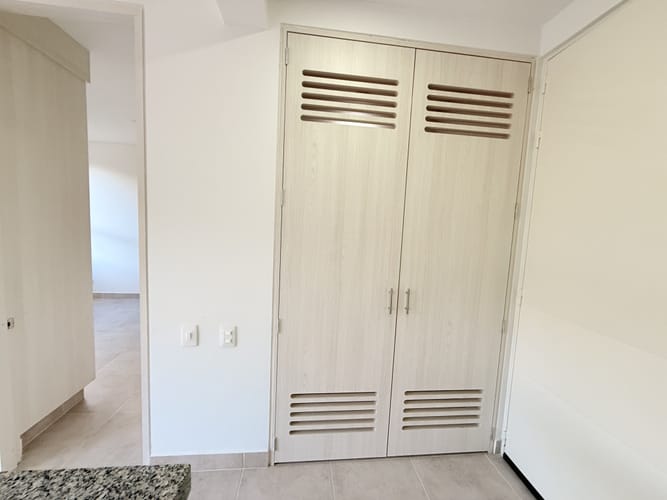 Apartamento de 3 alcobas en arriendo en Las Palmas, Ricaurte, 67 m² · foto 16 de 21