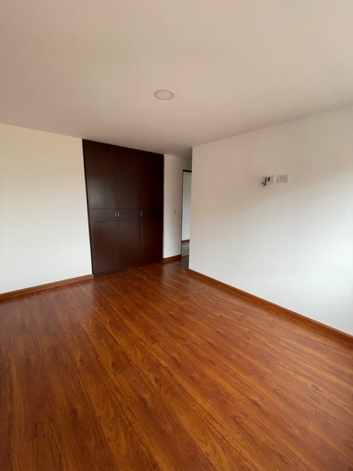 Apartamento de 3 alcobas en venta en San Ignacio, Tunja, 74 m² · foto 8 de 9