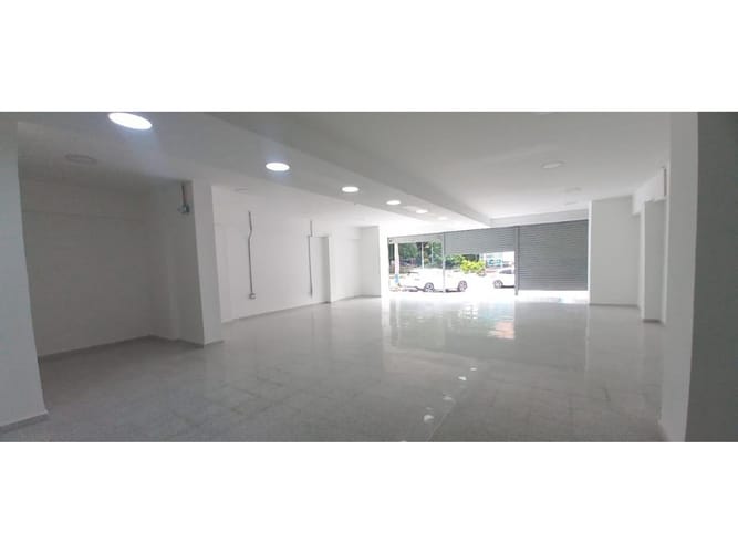 Local en arriendo en Belén, Medellín, 200 m² · foto 5 de 8
