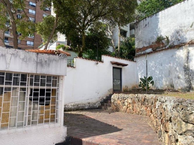 Casa de 5 alcobas en venta en Cabecera Del Llano, Bucaramanga, 597 m² · foto 10 de 12