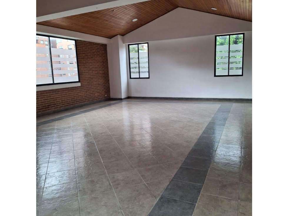 Casa en venta en Mazuren, Bogotá · foto 7 de 24