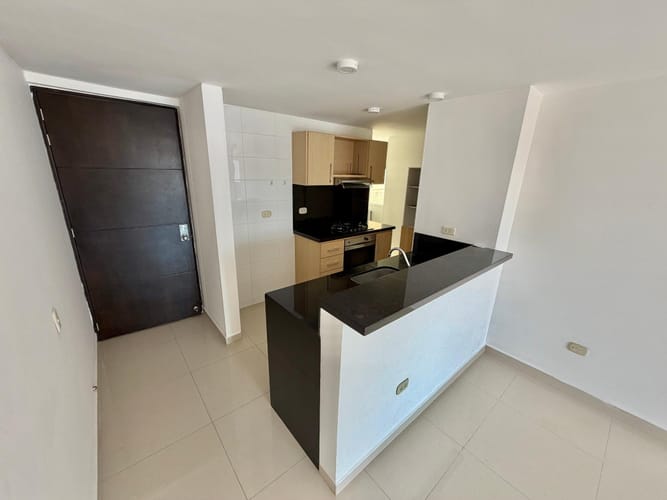 Apartamento de 2 alcobas en venta en Sena, Floridablanca, 69 m² · foto 2 de 21