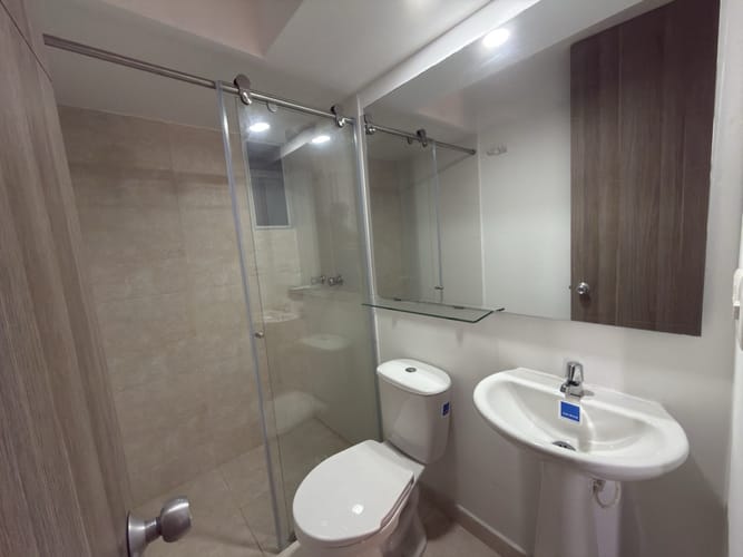 Apartamento de 3 alcobas en venta en Fac, Madrid, 57 m² · foto 11 de 16