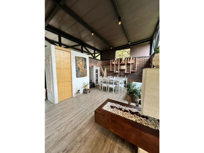 Casa de 3 alcobas en venta en Vía Las Palmas, Envigado, 320 m² · foto 9 de 17