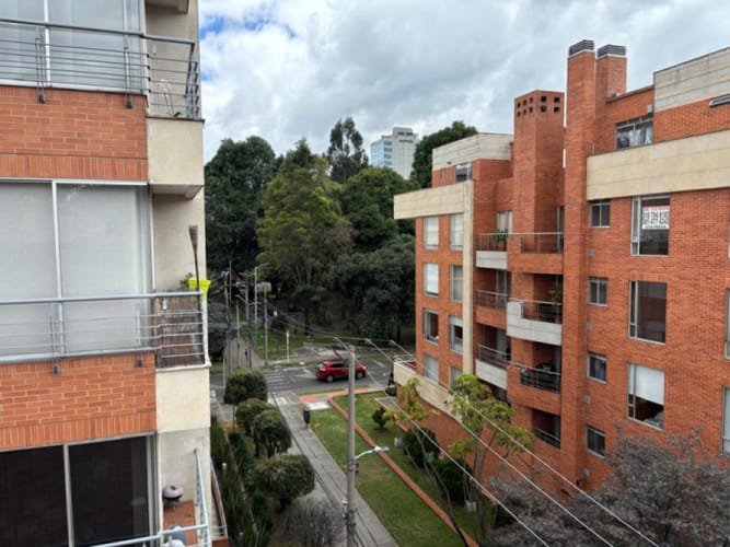 Apartamento de 4 alcobas en venta en Chicó Navarra, Bogotá, 325 m² · foto 19 de 24