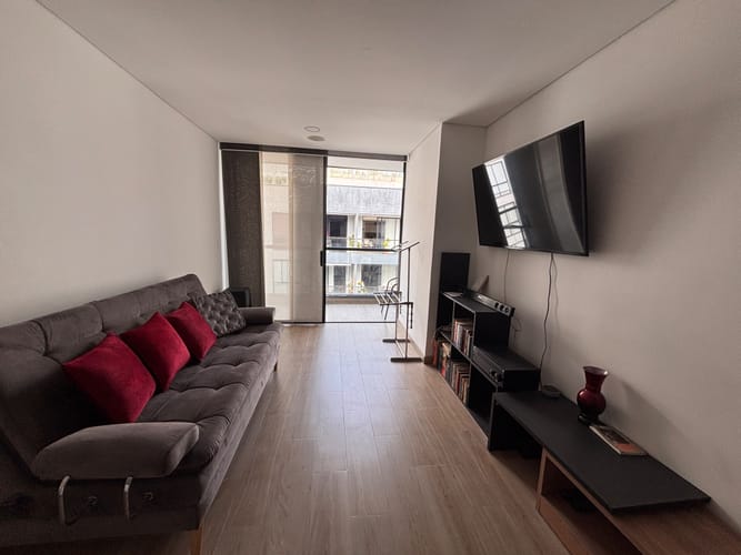 Apartaestudio en venta en Ub. Los Ocobos, Ibagué, 54 m² · foto 2 de 12