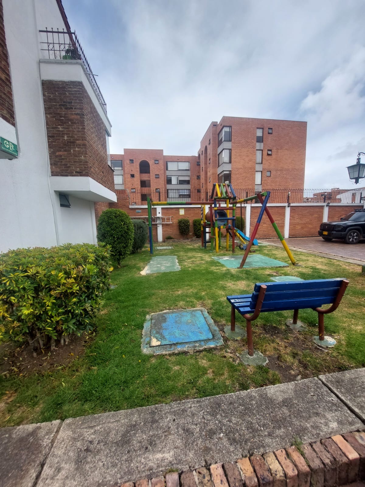 Casa en venta en Cedritos, Bogotá · foto 4 de 15
