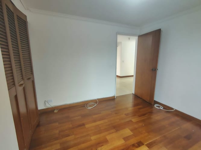Apartamento de 3 alcobas en arriendo en El Poblado, Medellín, 157 m² · foto 16 de 19