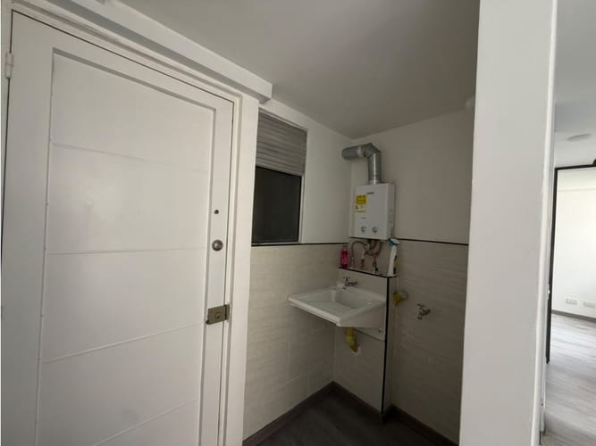 Apartamento de 3 alcobas en venta en Planadas, Mosquera, 45 m² · foto 6 de 15