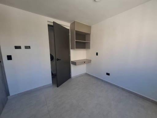 Apartamento de 2 alcobas en venta en Cuatro Esquinas, Rionegro, 49 m² · foto 6 de 9