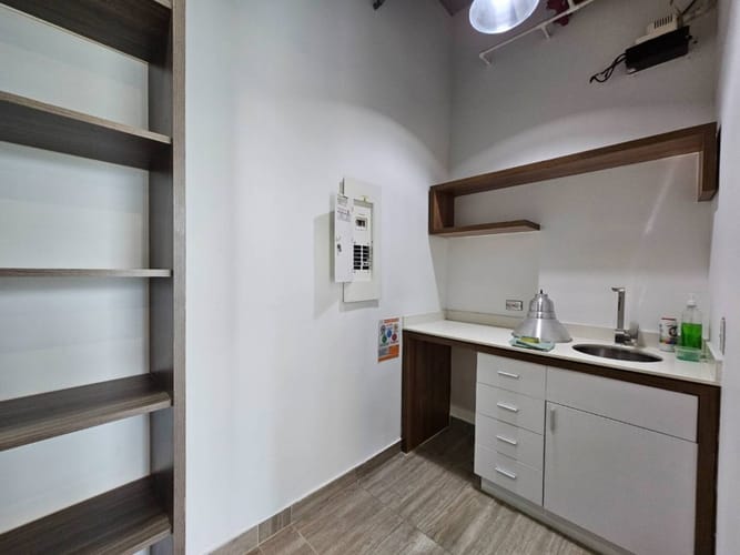 Oficina en arriendo en La Florida, Medellín, 70 m² · foto 3 de 10